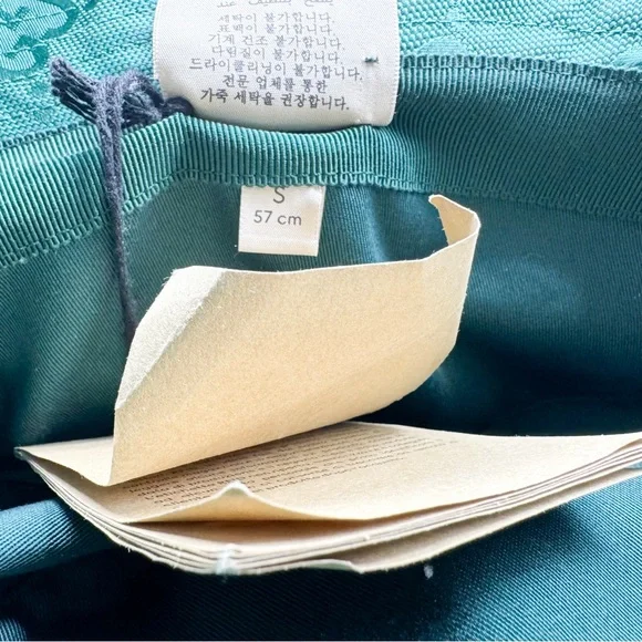 Gucci Off The Grid Bucket Hat NWT and Dust Bag sz Small - Picture 16 of 16